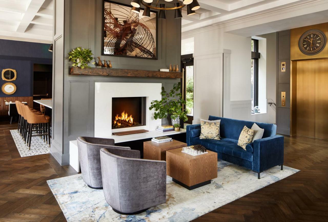 The Whitney Hotel Boston Esterno foto The lounge at the 100 Lincoln Street