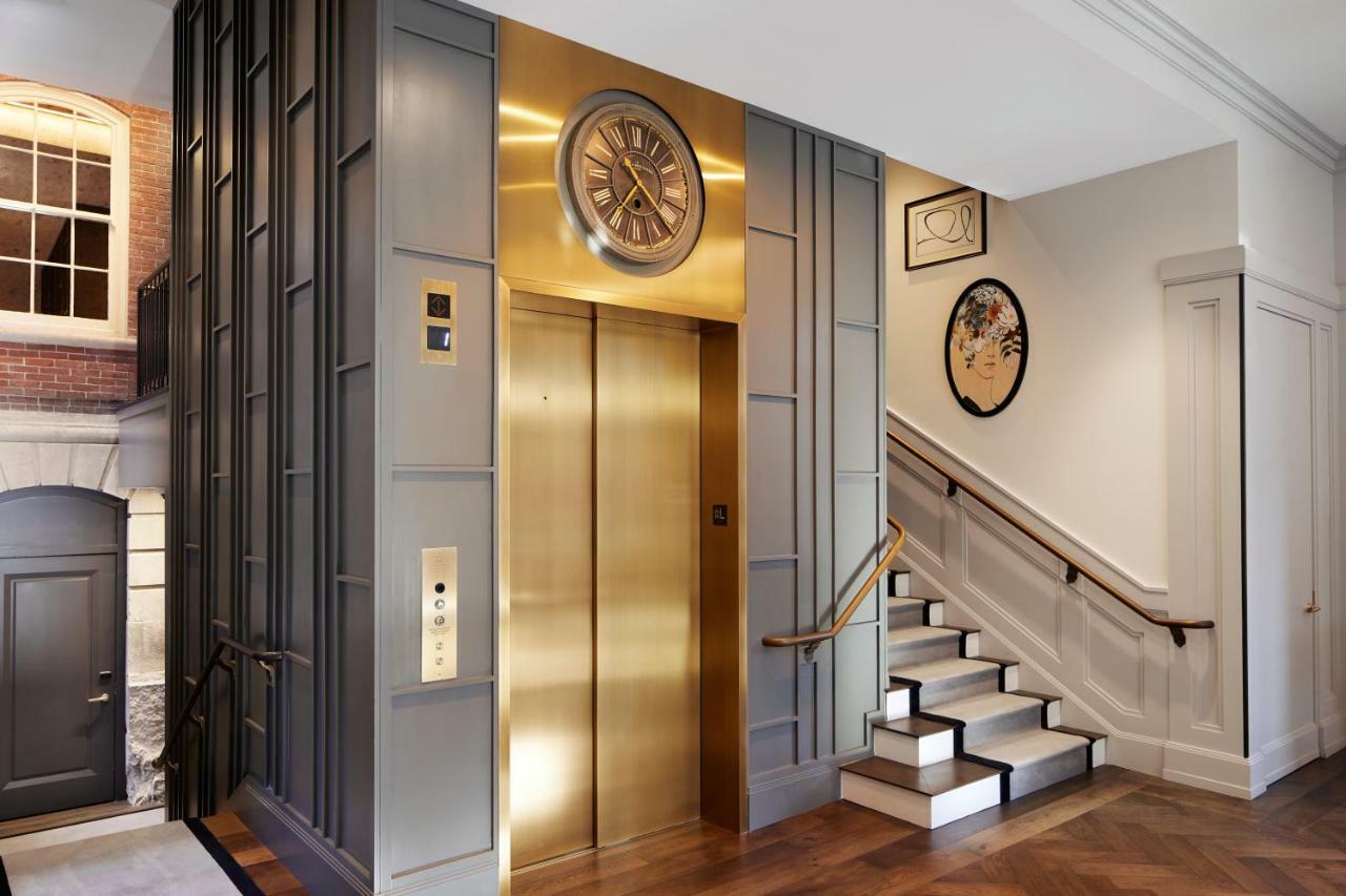 The Whitney Hotel Boston Esterno foto Residential elevator